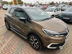 Brown/black Used 2018 Renault Captur GT-Line SUV | £8,695 (Fair price)