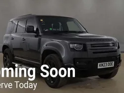 Used 2025 Land Rover Defender SE Dynamic SUV | £58,990 (Good price)