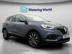 Grey Used 2019 Renault Kadjar Iconic SUV | £11,100 (Good price)