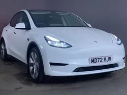White Used 2023 Tesla Model Y RWD SUV | £20,599 (Fair price)