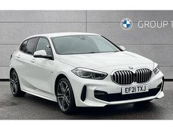 Alpine white Used 2021 BMW 118 M Sport Hatchback | £18,475 (Fair price)