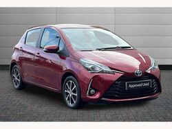 Red Used 2019 Toyota Yaris Hybrid Hatchback | £15,250 (Fair price)