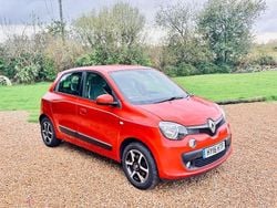 Red Used 2016 Renault Twingo Dynamique Hatchback | £4,000 (Good price)