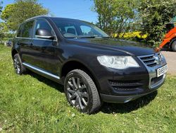 Black Used 2009 VW Touareg SE SUV | £6,495