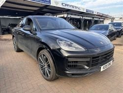Black Used 2019 Porsche Cayenne Turbo SUV | £59,995 (Expensive)