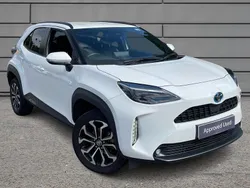 White Used 2023 Toyota Yaris Hybrid Design Hatchback | £22,495 (Expensive)
