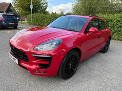 Red Used 2016 Porsche Macan SUV | £23,990 (Fair price)