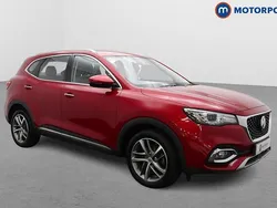 Red Used 2022 MG HS Excite SUV | £15,199 (Fair price)