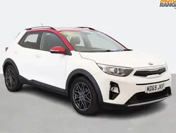 Used 2020 Kia Stonic 2 SUV | £13,195 (Good price)