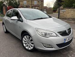Silver Used 2010 Vauxhall Astra Hatchback | £1,695 (A bit pricey)