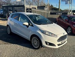 White Used 2013 Ford Fiesta Titanium Hatchback | £4,995 (Fair price)