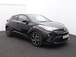 Metallic black Used 2020 Toyota C-HR Design SUV | £13,890 (Good price)