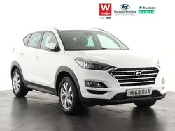 White Used 2019 Hyundai Tucson SE SUV | £11,499 (Fair price)