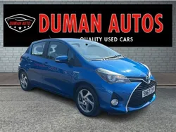 Blue Used 2018 Toyota Yaris Hybrid Active Hatchback | £11,995 (Fair price)