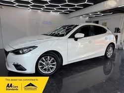 White Used 2015 Mazda 3 Hatchback | £4,795 (Good price)