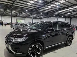 Black Used 2017 Mitsubishi Outlander P-HEV Estate | £10,880 (Fair price)