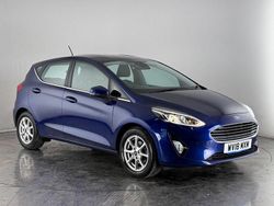 Blue Used 2018 Ford Fiesta Zetec Hatchback | £7,350 (Fair price)