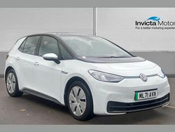 White Used 2021 VW ID.3 Pro Performance Hatchback | £15,250 (Fair price)