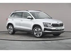 Brilliant silver metallic Used 2023 Skoda Karoq SE Drive SUV | £21,101 (Fair price)