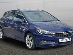 Blue Used 2017 Vauxhall Astra SRi Hatchback | £6,490 (Fair price)