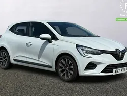 White Used 2021 Renault Clio V Iconic Hatchback | £10,599 (Fair price)