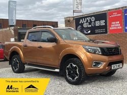 Yellow Used 2020 Nissan Navara Tekna Pickup | £13,990 (Fair price)