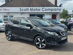 Black Used 2017 Nissan Qashqai N-Connecta SUV | £8,999 (Good price)