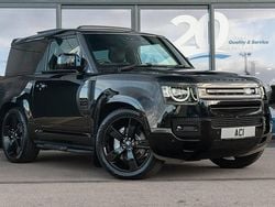 Used 2024 Land Rover Defender HSE Dynamic Estate | £62,995 (Good price)