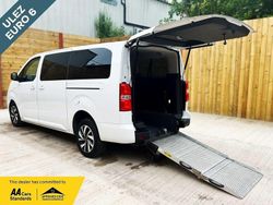 White Used 2022 Citroën Spacetourer Van | £19,701