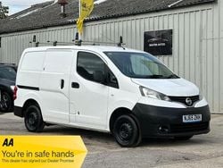 White Used 2015 Nissan NV200 Acenta Van | £4,490 (Fair price)
