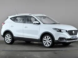 White Used 2020 MG ZS Excite Sedan | £11,498 (Fair price)