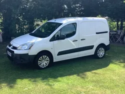 White Used 2012 Citroën Berlingo MPV | £2,250 (Super price)