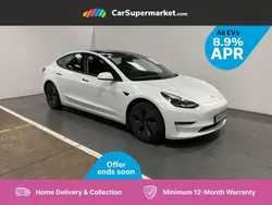 White Used 2021 Tesla Model 3 Long Range AWD Sedan | £21,397 (A bit pricey)