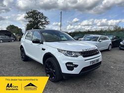 White Used 2015 Land Rover Discovery Sport HSE SUV | £10,195 (Fair price)