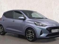 Blue Used 2023 Hyundai i10 Premium Hatchback | £15,770 (Fair price)