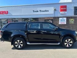 Black Used 2022 Isuzu D-Max Pickup | £17,495 (Good price)