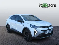 White Used 2025 Renault Symbioz Techno Esprit Alpine SUV | £25,300 (Good price)