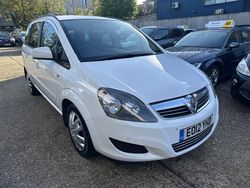 White Used 2012 Vauxhall Zafira MPV | £1,995 (A bit pricey)