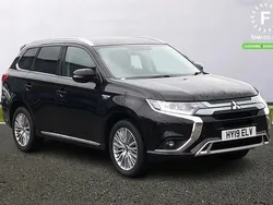 Black Used 2019 Mitsubishi Outlander P-HEV Estate | £13,499 (Good price)