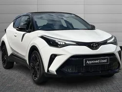 Platinum white Used 2023 Toyota C-HR Sport SUV | £23,550 (Fair price)