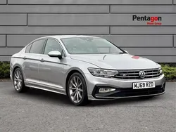 Silver Used 2019 VW Passat R-line Sedan | £15,495 (Good price)