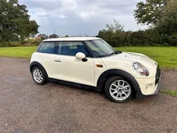 White Used 2016 Mini Cooper Hatch Hatchback | £5,995 (Super price)
