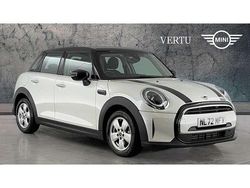 White Used 2022 Mini Cooper Classic Hatchback | £17,888 (Good price)