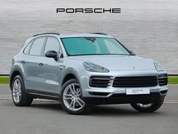 Dolomite silver metallic Used 2021 Porsche Cayenne SUV | £51,500