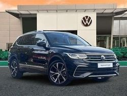 Deep black Used 2025 VW Tiguan Allspace R-line SUV | £33,444 (Fair price)
