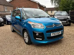 Blue Used 2013 Citroën C3 Picasso VTR Sport MPV | £3,790 (Good price)