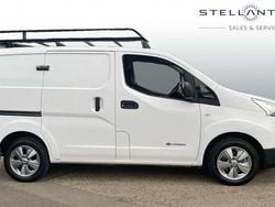 White Used 2021 Nissan e-NV200 Tekna Van | £8,490 (Fair price)