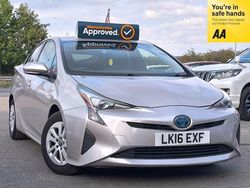 Gold Used 2016 Toyota Prius Hatchback | £7,295 (Good price)