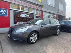 Grey Used 2010 Vauxhall Insignia Estate | £2,495 (Good price)