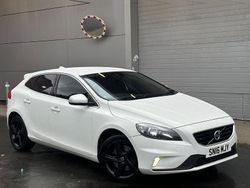 White Used 2016 Volvo V40 R-Design Estate | £3,990 (Fair price)